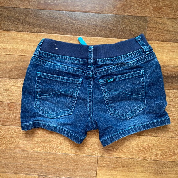 Lee, Jean shorts with elastic waist - Picture 3 of 3